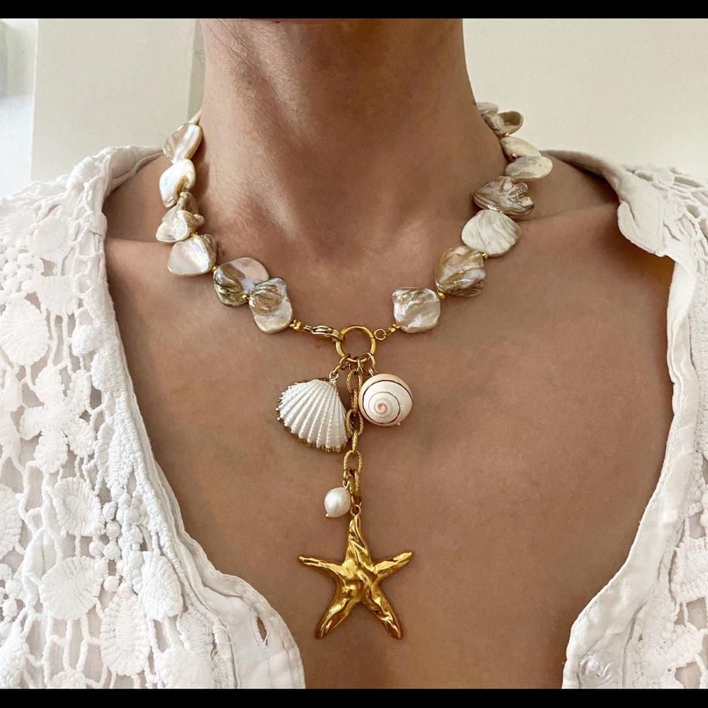 Handmade in Greece - Gold Shell Necklace